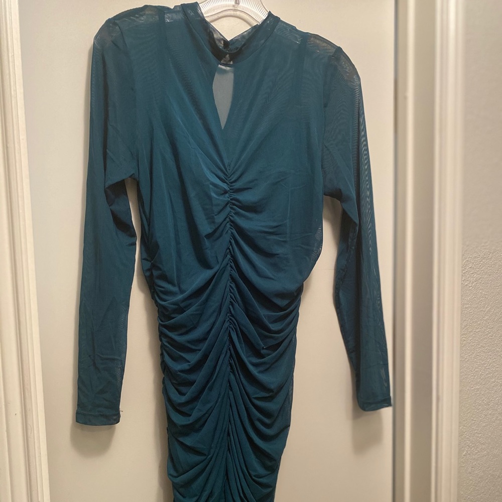 Emerald green body con dress